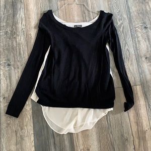 Express long sleeve with lace